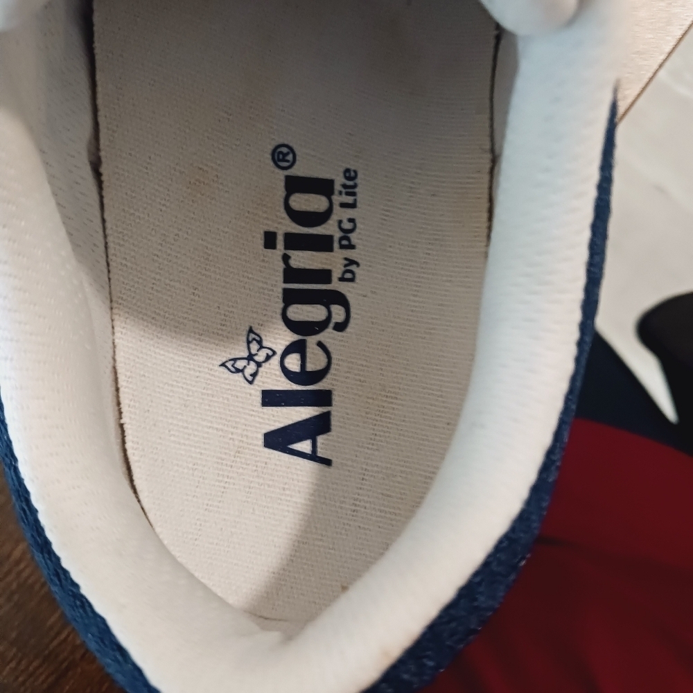 Alegria TRAQ Qarma in Paths Navy Size 35 (US 5/5.5) - Picture 5 of 8